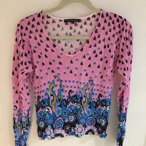 New! Pretty beaded long sleeve top - Picture 1 of 5